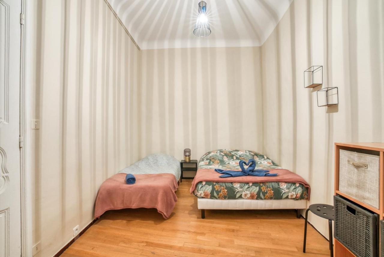 Superbe Appartement 95M2 Proche Arenes- Parking Offert Ним Екстериор снимка